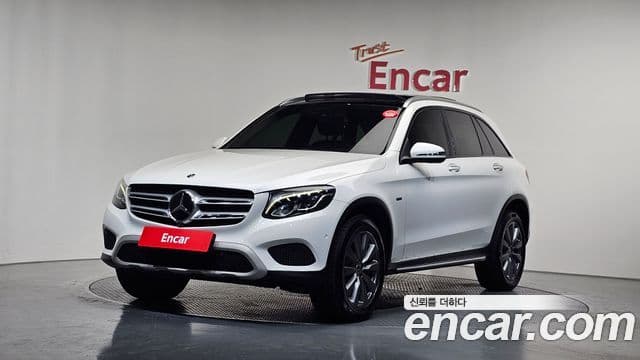 Mercedes-Benz GLC-Class 2018 — Şəkil 1/20