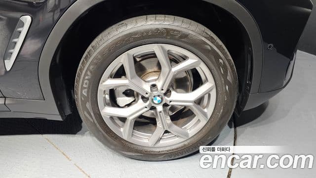 BMW X3 2022 — Photo 10/31