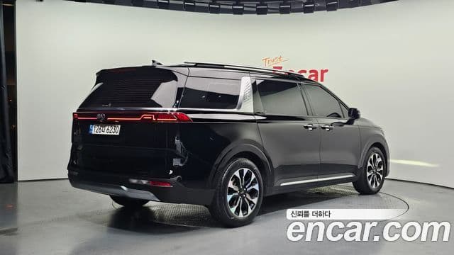 Kia Carnival 2021 — Şəkil 2/20