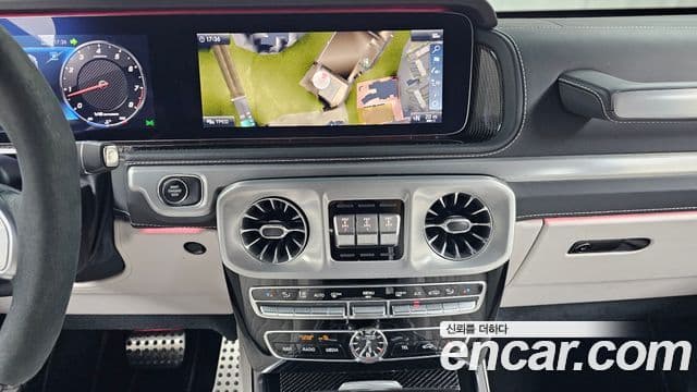 Mercedes-Benz G-Class 2023 — фото 11 из 20