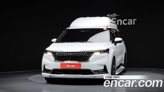 Kia Carnival 2021 — Фото 3/20