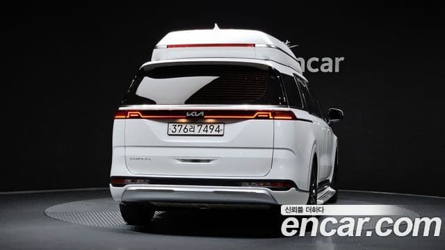 Kia Carnival 2021 — Фото 4/20