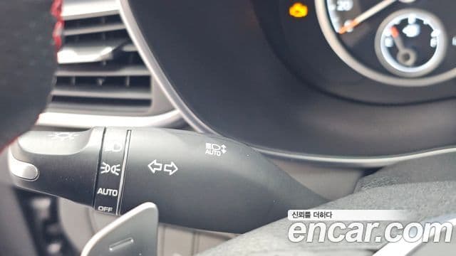 Genesis G70 2021 — Photo 18/34