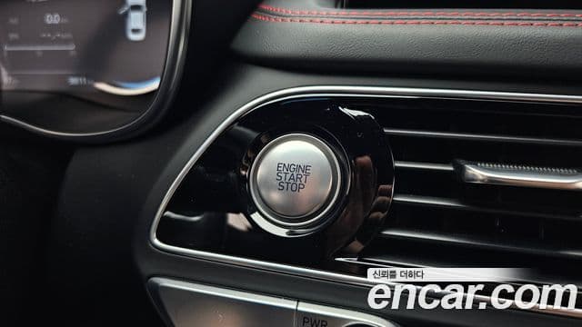 Genesis G70 2021 — Photo 7/34