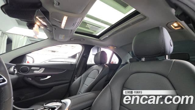 Mercedes-Benz C-Class 2021 — Şəkil 18/20