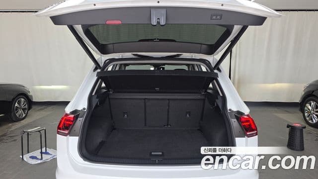 Volkswagen Tiguan 2018 — фото 20 из 20