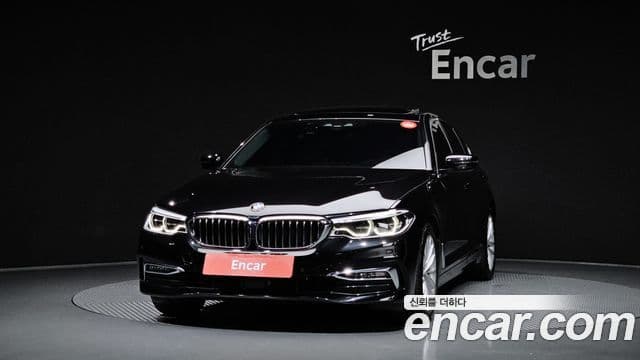 BMW 5 Series 2019 — ფოტო 3/20