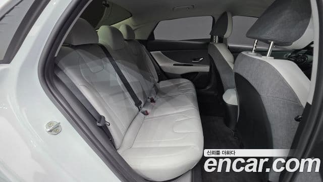 Hyundai Avante 2022 — Şəkil 20/20