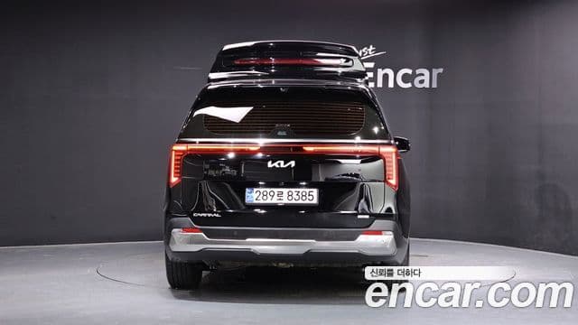 Kia Carnival 2024 — ფოტო 4/20