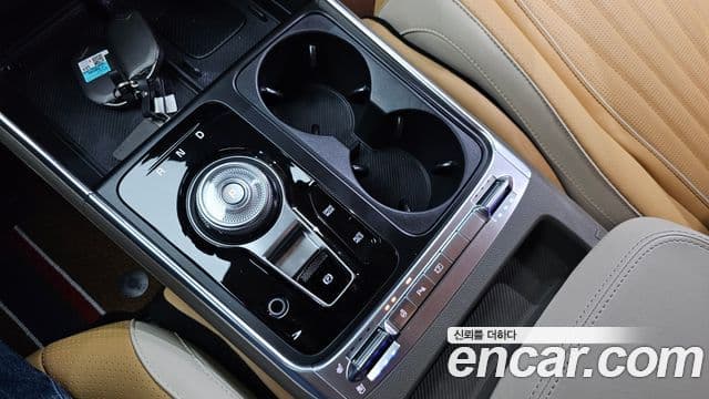 Kia Carnival 2024 — ფოტო 9/20
