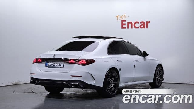 Mercedes-Benz E-Class 2026 — ფოტო 2/20