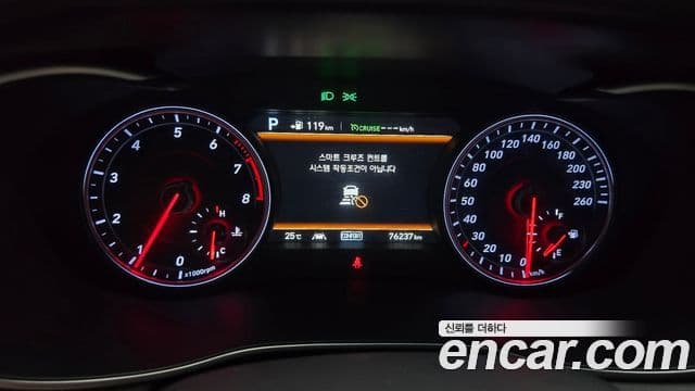 Genesis G70 2018 — ფოტო 8/20