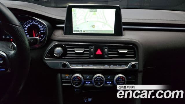 Genesis G70 2018 — Şəkil 14/20