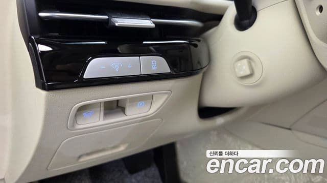 Genesis G80 2024 — ფოტო 32/39