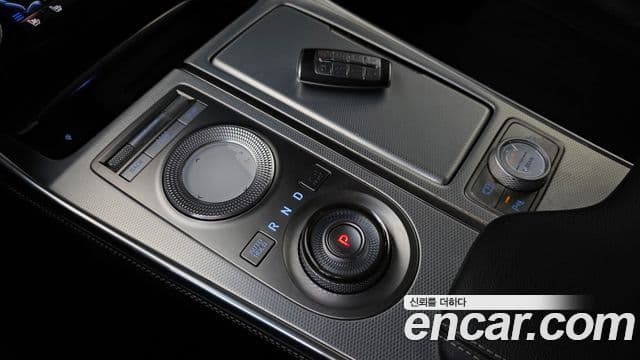 Genesis GV80 2021 — Şəkil 9/20