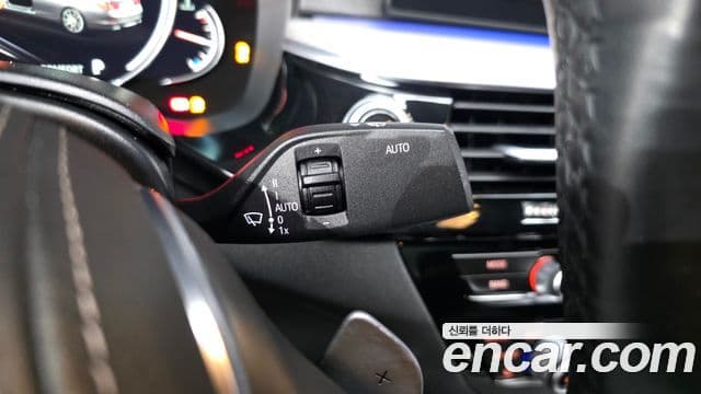 BMW 5 Series 2018 — Şəkil 20/20