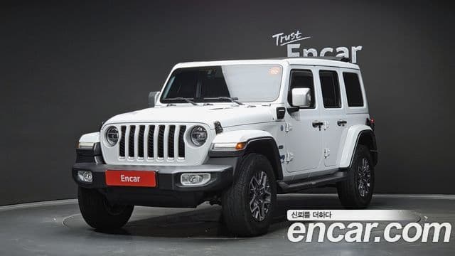 Jeep Wrangler 2022 — Photo 2/29