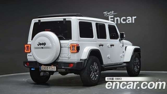 Jeep Wrangler 2022 — Photo 11/29