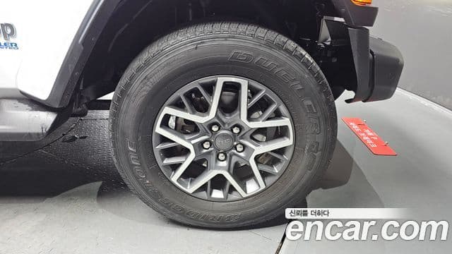 Jeep Wrangler 2022 — Photo 5/29