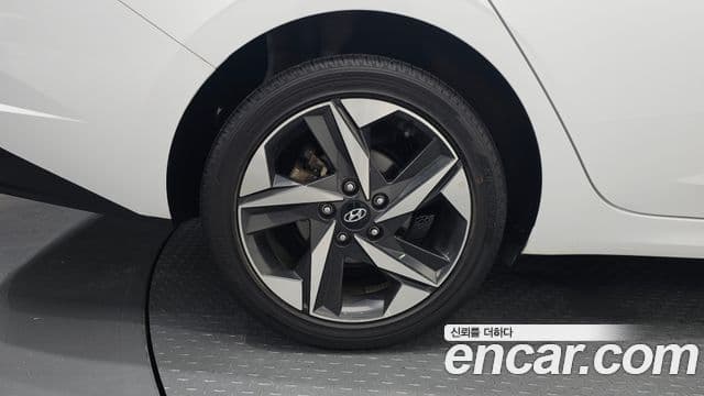 Hyundai Avante 2022 — Şəkil 5/20