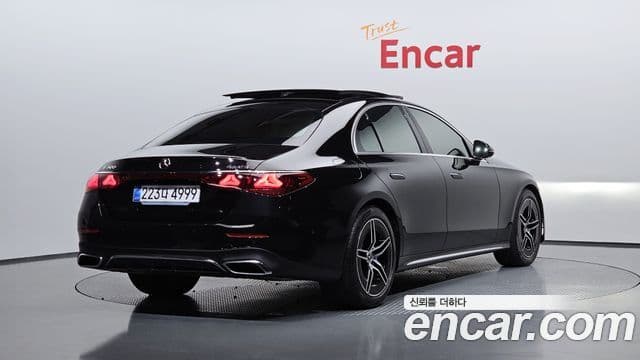 Mercedes-Benz E-Class 2025 — Şəkil 2/20