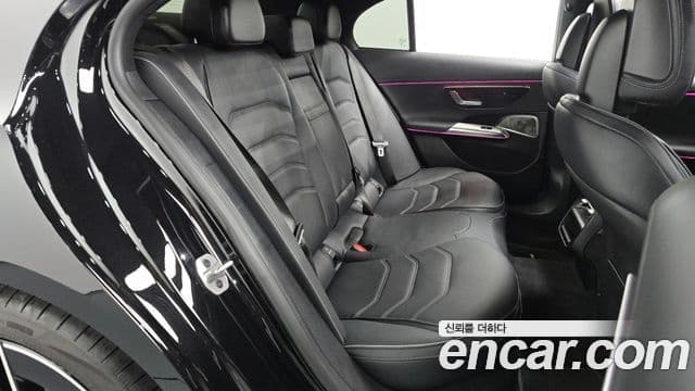 Mercedes-Benz E-Class 2025 — Şəkil 11/20