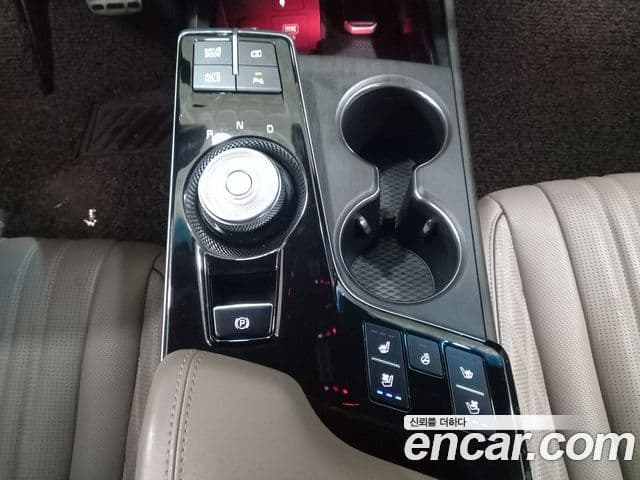 Kia K8 2022 — ფოტო 17/18