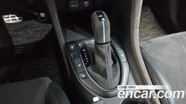 Hyundai Veloster 2020 — фото 9 из 20
