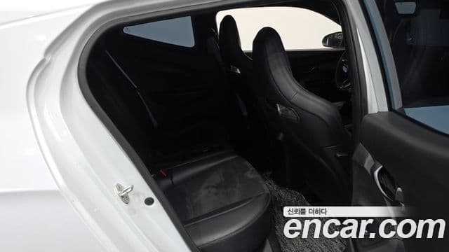 Hyundai Veloster 2020 — Şəkil 11/20