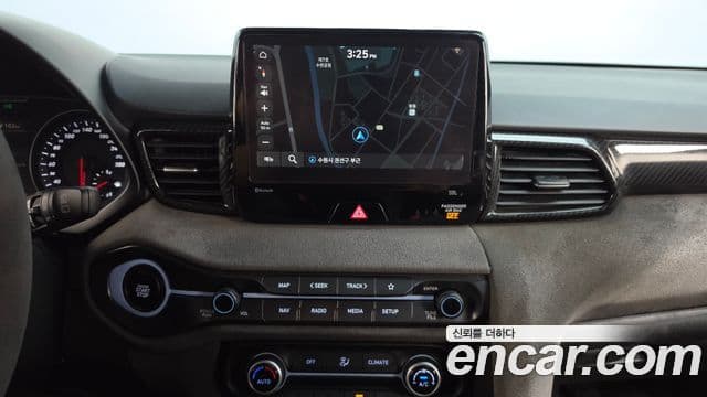 Hyundai Veloster 2020 — фото 13 из 20