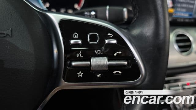 Mercedes-Benz E-Class 2019 — ფოტო 20/20