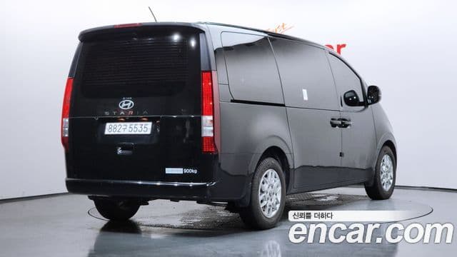 Hyundai Staria 2024 — ფოტო 2/20