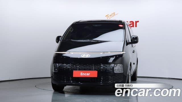 Hyundai Staria 2024 — ფოტო 3/20