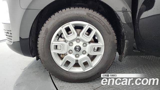 Hyundai Staria 2024 — ფოტო 5/20