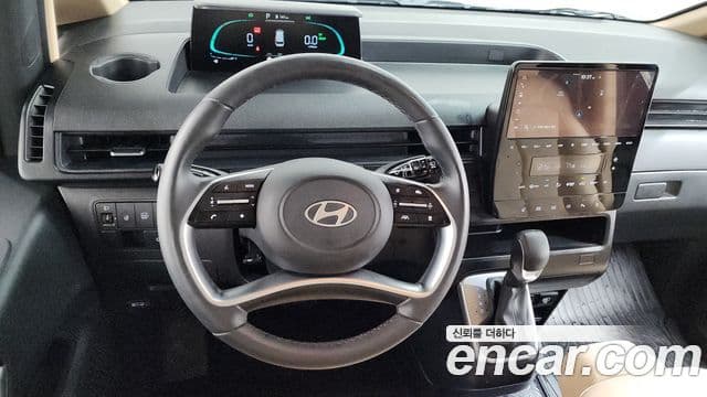 Hyundai Staria 2024 — ფოტო 12/20