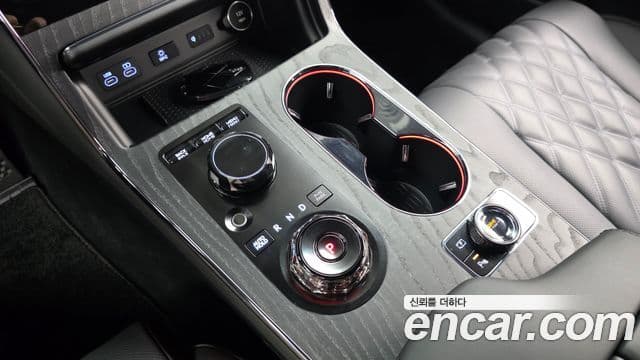 Genesis GV80 2025 — Şəkil 8/20