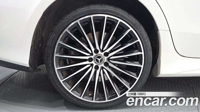 Mercedes-Benz CLS-Class 2022 — фото 5 из 20