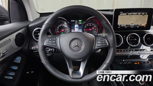 Mercedes-Benz GLC-Class 2018 — фото 14 из 20