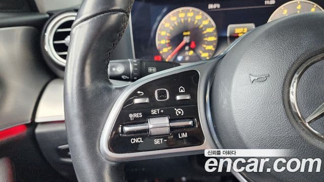 Mercedes-Benz E-Class 2019 — Фото 17/20