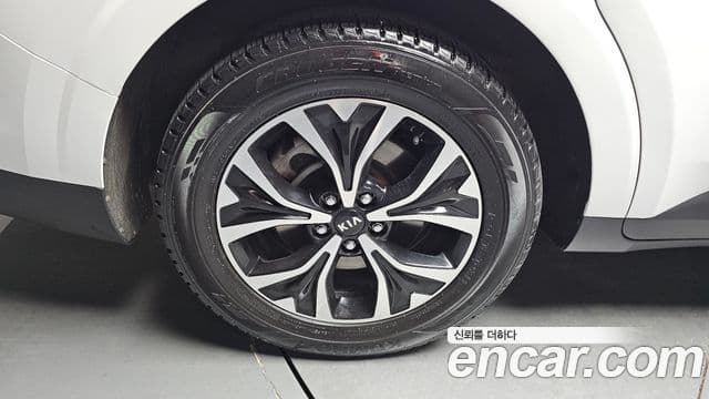 Kia Carnival 2021 — Şəkil 5/20