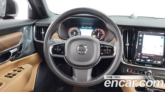 Volvo S90 2018 — Şəkil 15/20