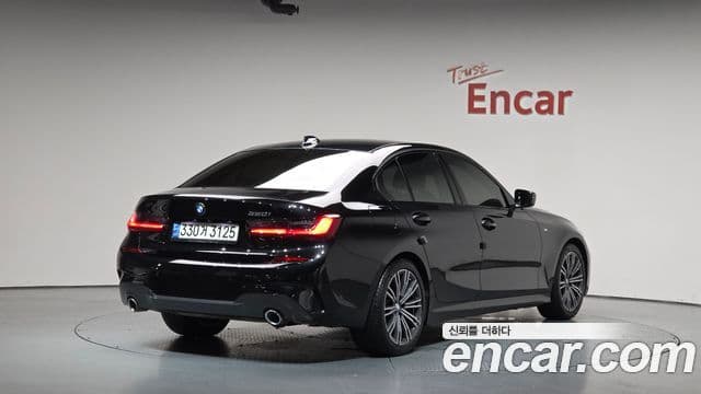 BMW 3 Series 2022 — Şəkil 2/20
