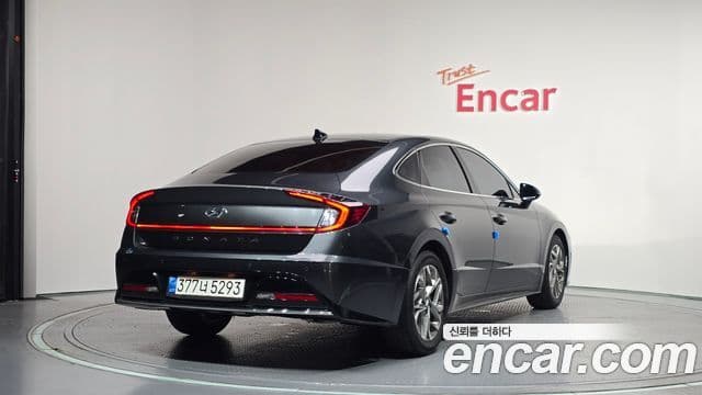 Hyundai Sonata 2021 — ფოტო 2/20