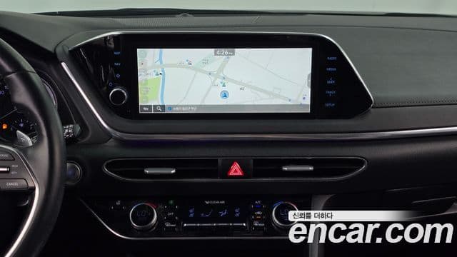 Hyundai Sonata 2021 — ფოტო 12/20