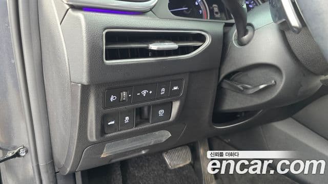 Hyundai Sonata 2021 — ფოტო 18/20
