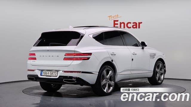 Genesis GV80 2021 — Şəkil 2/20