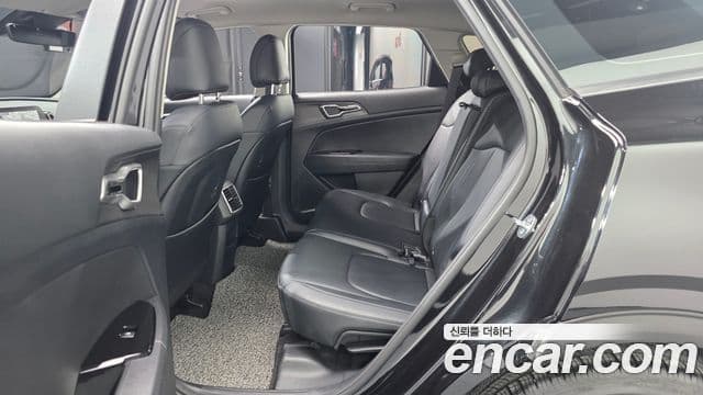 Kia Sportage 2022 — Фото 12/20