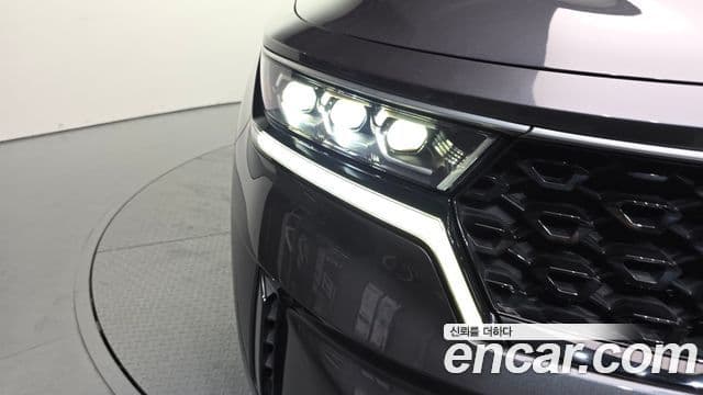 Kia Sorento 2020 — ფოტო 25/33