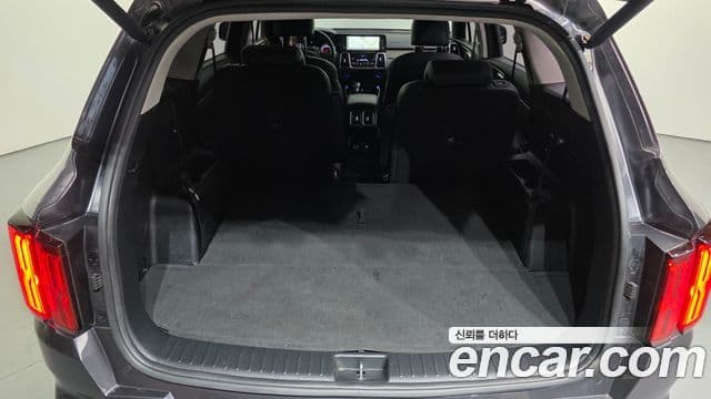 Kia Sorento 2020 — ფოტო 15/33