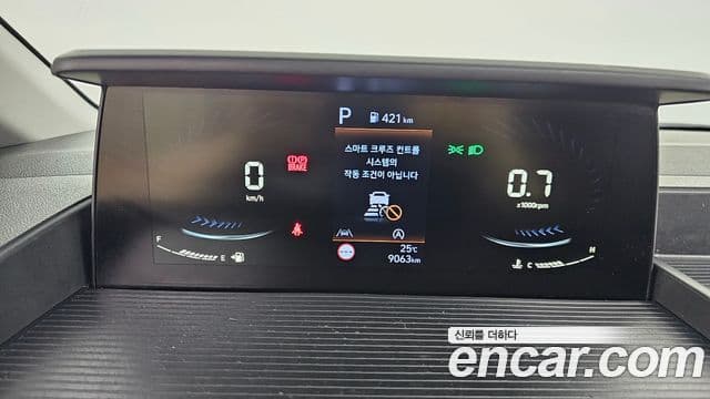 Hyundai Staria 2023 — Фото 8/20